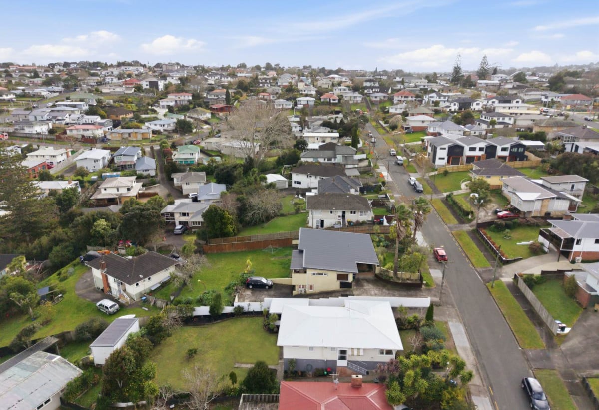 635m2 section, Offered to the market for the first time in 60 years, 4 beds 1 bath house with carport, 27 Hillview Avenue, New Windsor, Auckland