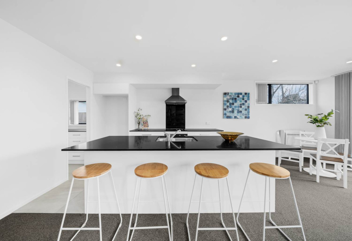 Affordable standalone 4 beds 2 baths home with garage, 1A Gloucester Road, Manurewa, Auckland
