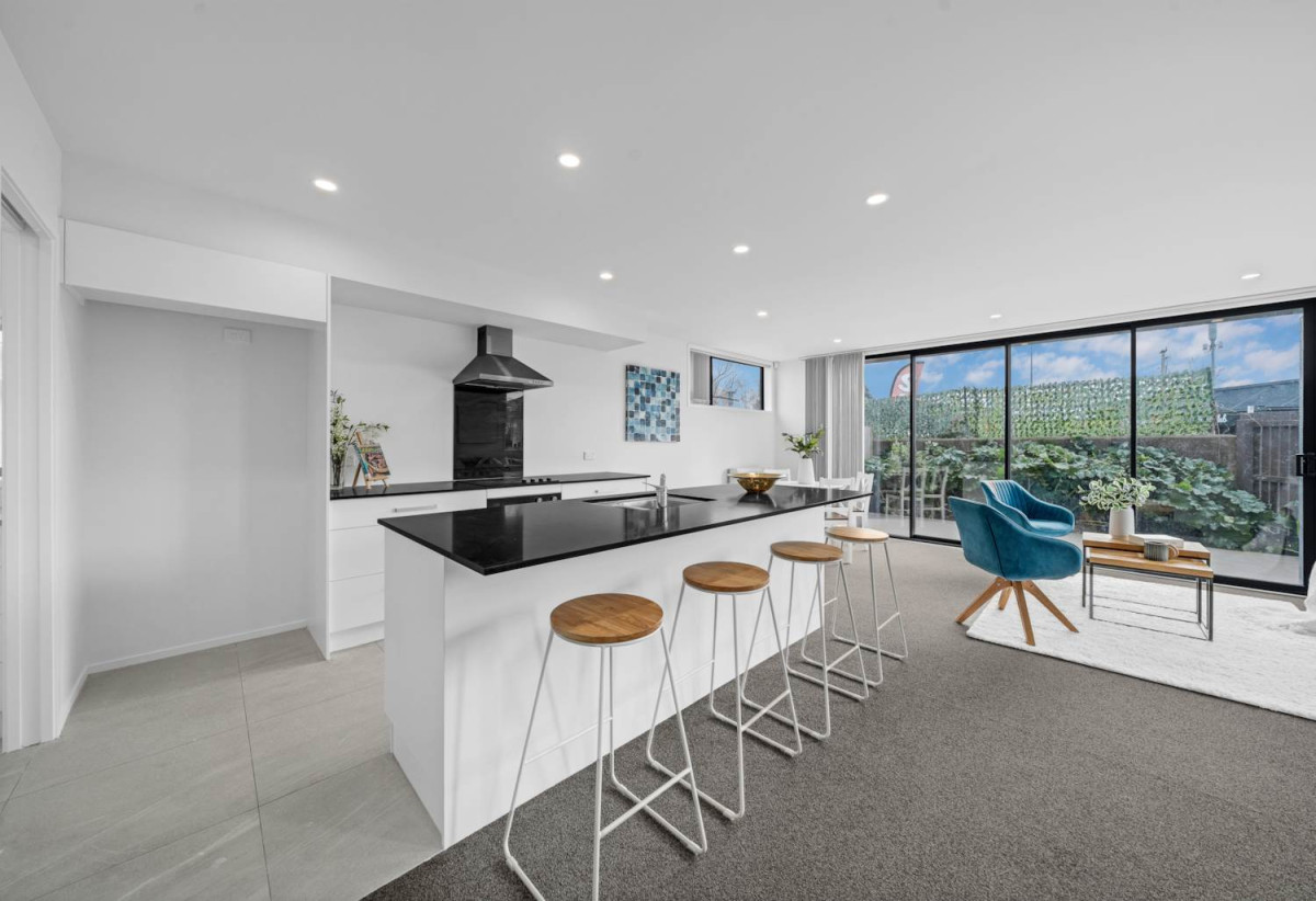 Affordable standalone 4 beds 2 baths home with garage, 1A Gloucester Road, Manurewa, Auckland