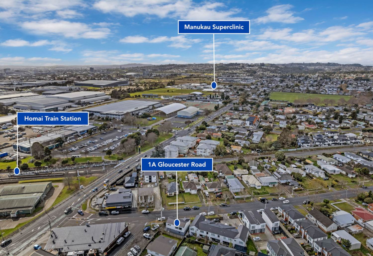 Affordable standalone 4 beds 2 baths home with garage, 1A Gloucester Road, Manurewa, Auckland