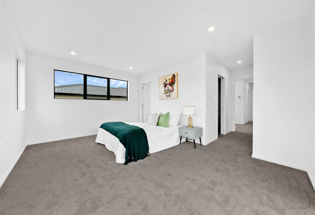 Brandnew 5 beds (2 ensuites) 3.5 baths house with double garage, 1 ensuite ground floor with its own entry, 21 Hasted Road, Karaka, Auckland