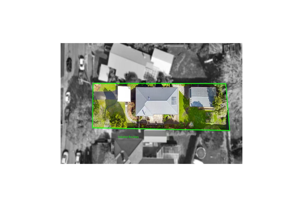 812m2 section, Six-Unit Development Site with Solid Rental Income, RC application in April 2025, The S92 response is expected soon. 3 beds 1 bath house is currently tenanted, and a substantial rear workshop with two separate rooms and three-phase, 34 Coniston Avenue, Te Atatu South, Auckland