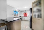 5 beds 3 baths house with double garage, 8 Reding Street, Takanini, Auckland