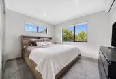5 beds 3 baths house with double garage, 8 Reding Street, Takanini, Auckland