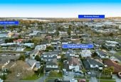 5 beds 3 baths house with double garage, 8 Reding Street, Takanini, Auckland