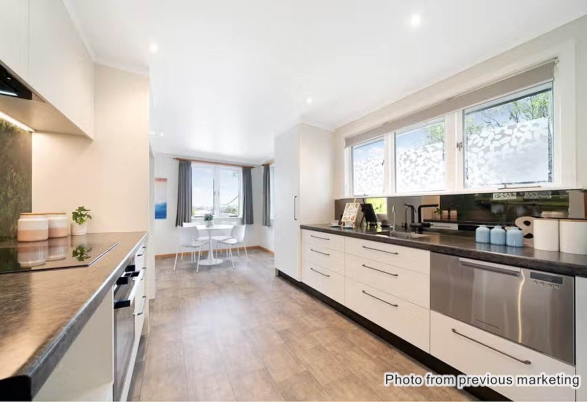 812m2 section, Six-Unit Development Site with Solid Rental Income, RC application in April 2025, The S92 response is expected soon. 3 beds 1 bath house is currently tenanted, and a substantial rear workshop with two separate rooms and three-phase, 34 Coniston Avenue, Te Atatu South, Auckland