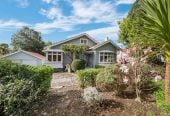 809m2 section, Mt Roskill Grammar zone, 3 beds 2 baths house with double garage, 924 Mount Eden Road, Three Kings, Auckland