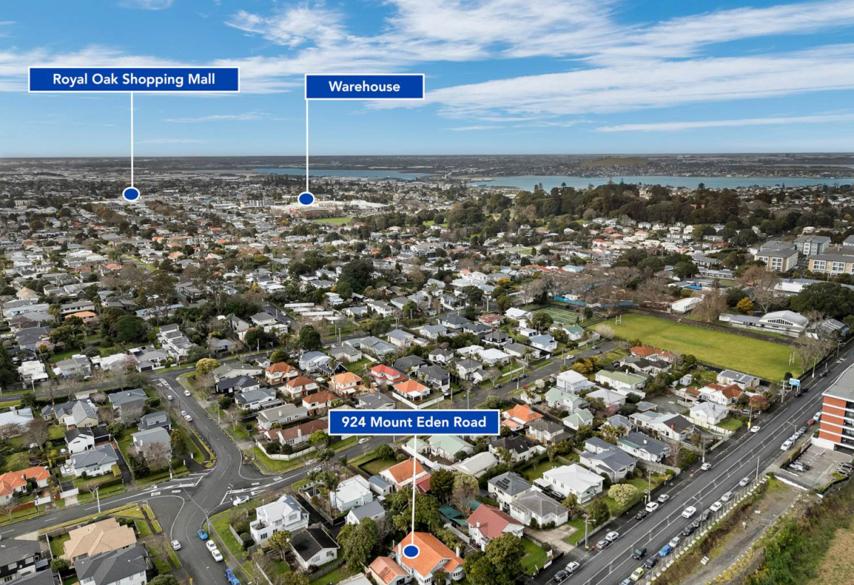 809m2 section, Mt Roskill Grammar zone, 3 beds 2 baths house with double garage, 924 Mount Eden Road, Three Kings, Auckland