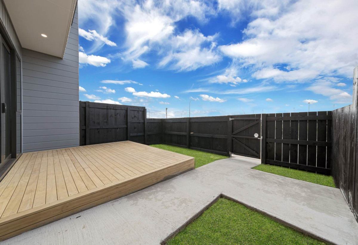 Directly Opposite Barry Curtis Park, Brandnew 3 beds 2.5 baths home with car park, Lot 29/15 Flat Bush School Road, Flat Bush, Auckland