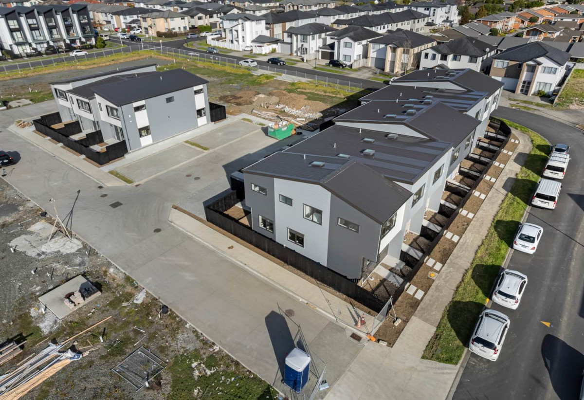 Directly opposite Barry Curtis Park, Brandnew 2 beds + study room 1.5 baths home with garage, walks to Ormiston schools, Lot 19-29/15 Flat Bush School Road, Flat Bush, Auckland
