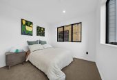 Brandnew 4 beds (2 ensuites) + Flexi room 3.5 baths home with car parks, 174 – 180 Bremner Road, Karaka, Auckland