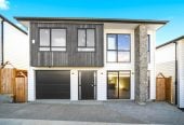 Brandnew standalone 4 beds (2 ensuites) 3.5 baths home with garage, 35C Toroa Street, Torbay, Auckland