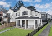 Brandnew standalone 4 beds (2 ensuites) 3.5 baths house with garage, 35A Burberry Road, Karaka, Auckland