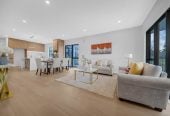 Brandnew standalone 4 beds (2 ensuites) 3.5 baths house with garage, 35A Burberry Road, Karaka, Auckland