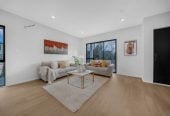 Brandnew standalone 4 beds (2 ensuites) 3.5 baths house with garage, 35A Burberry Road, Karaka, Auckland