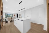 Brandnew standalone 4 beds (2 ensuites) 3.5 baths house with garage, 35A Burberry Road, Karaka, Auckland