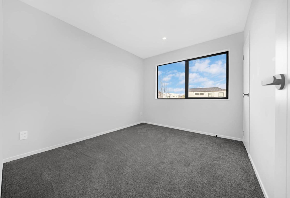 Brandnew standalone 4 beds (2 ensuites) 3.5 baths house with garage, 35A Burberry Road, Karaka, Auckland