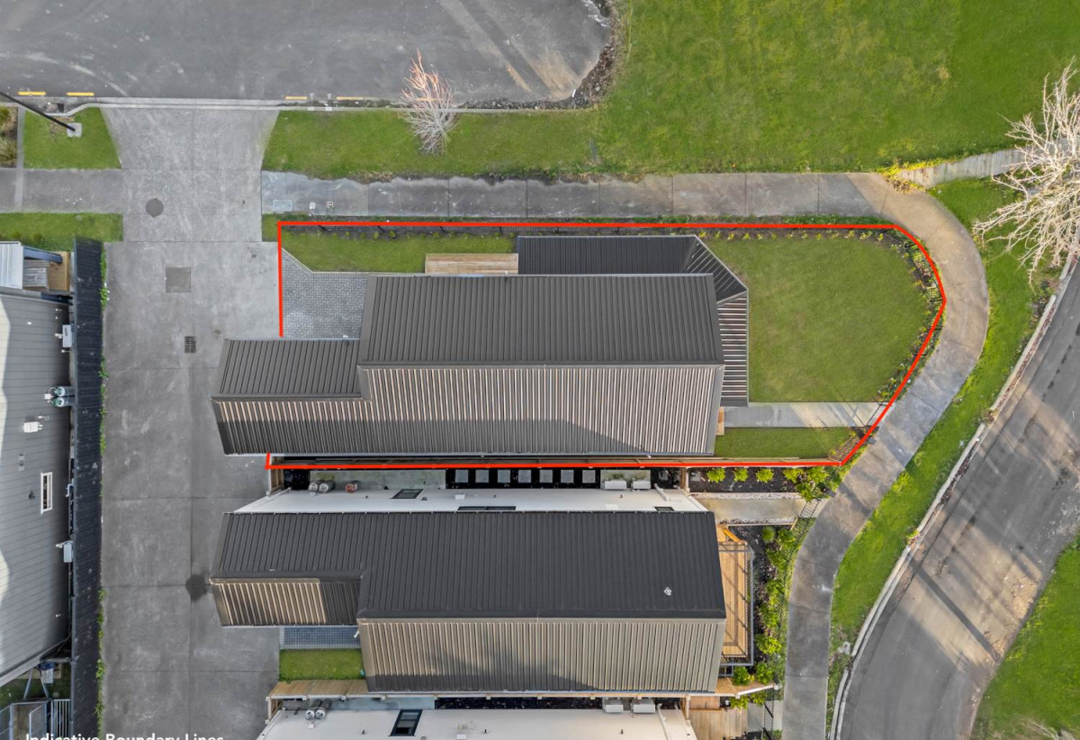 Brandnew standalone 4 beds (2 ensuites) 3.5 baths house with garage, 35A Burberry Road, Karaka, Auckland