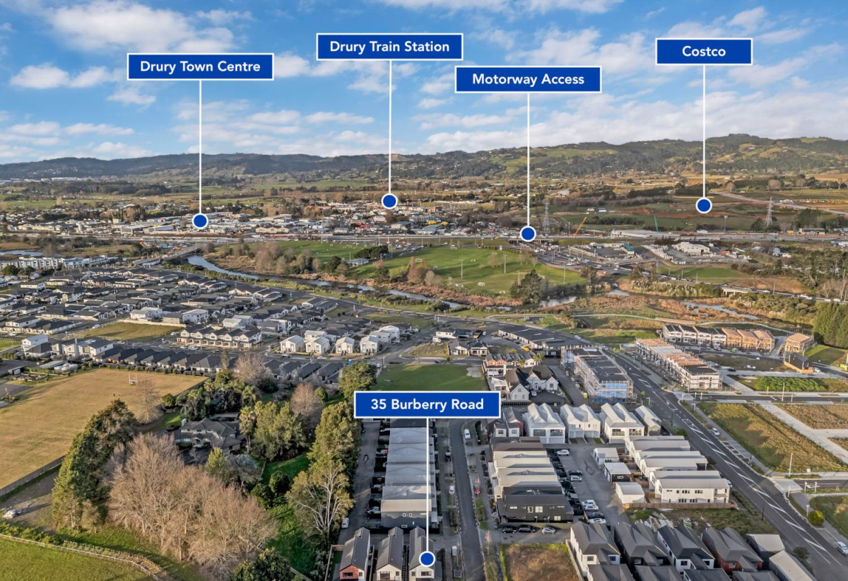 Brandnew standalone 4 beds (2 ensuites) 3.5 baths house with garage, 35A Burberry Road, Karaka, Auckland