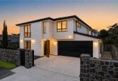 Mt Albert Grammar School zone, 5 beds 3 baths house with double garage, 8 Selcourt Road, Mt Albert, Auckland