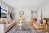 For rent, 5 beds 3 baths house with double garage, available 15th August, 24A Seaside Avenue, Waterview, Auckland