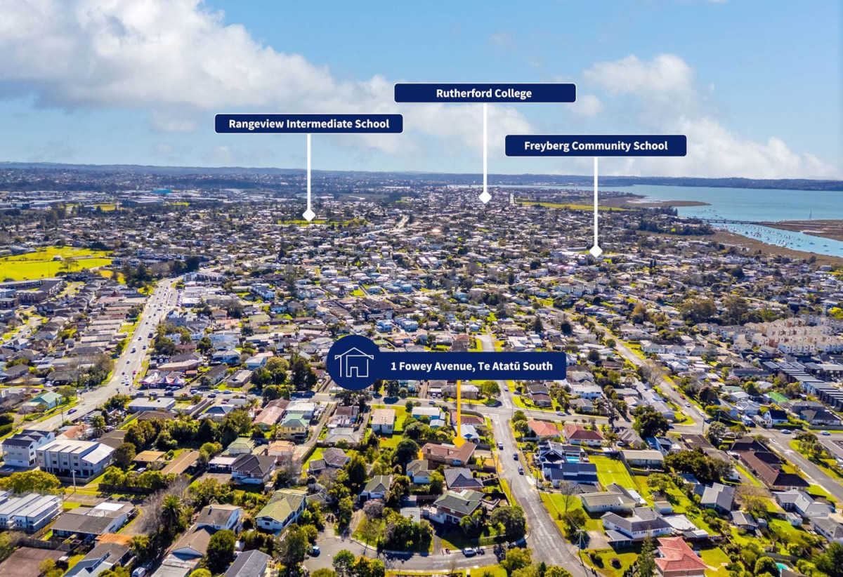 873m2 section, Brick and tile 5 beds 1 bath house with double garage, 1 Fowey Avenue, Te Atatu South, Auckland
