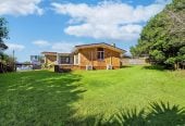 873m2 section, Brick and tile 5 beds 1 bath house with double garage, 1 Fowey Avenue, Te Atatu South, Auckland