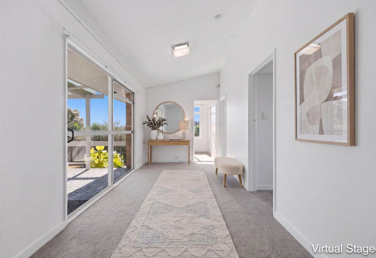 873m2 section, Brick and tile 5 beds 1 bath house with double garage, 1 Fowey Avenue, Te Atatu South, Auckland