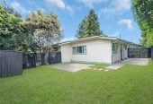 Brick and tile 2 beds 1 bath home with carport, 9/11 Oakland Avenue, Papatoetoe, Auckland