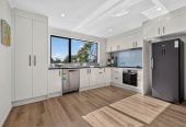 Brandnew 4 beds 3 baths home with garage, 37E Erima Avenue, Pt England