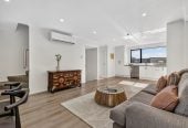 Brandnew 4 beds 3 baths home with garage, 37E Erima Avenue, Pt England