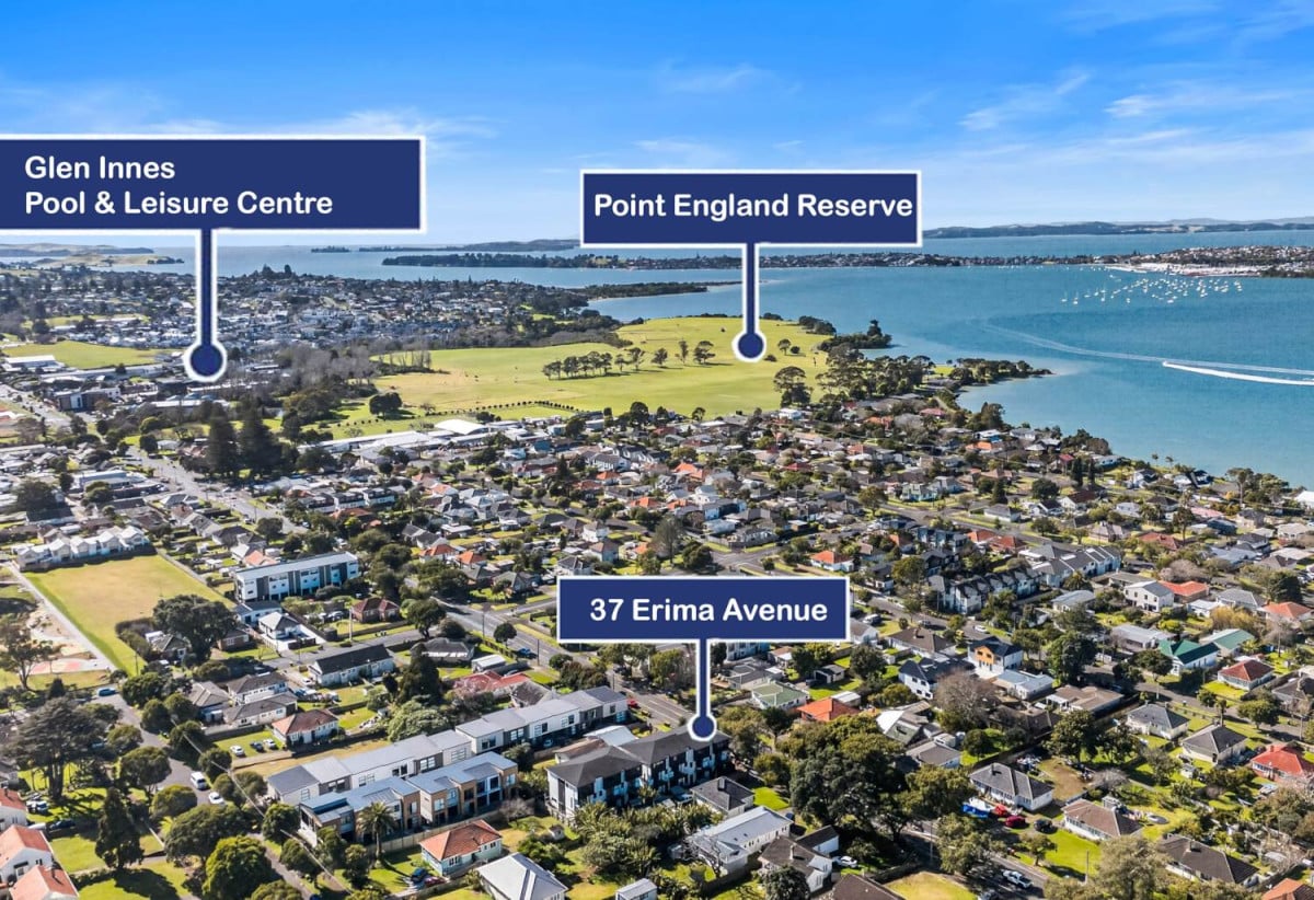 Brandnew 4 beds 3 baths home with garage, 37 Erima Avenue, Pt England, Auckland