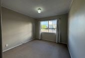 For rent, 3 beds 1 bath home with garage, available 15th August, 2/4 Glenshee Place, Highland Park, Auckland