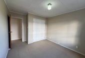 For rent, 3 beds 1 bath home with garage, available 15th August, 2/4 Glenshee Place, Highland Park, Auckland