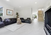 Fletcher Built | Reserve-Side Living, Renovated 5 beds (2 ensuites) 3.5 baths house with double garage, 4 Vittoria Terrace, Flat Bush, Auckland