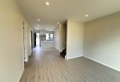 For rent, Brandnew 4 beds (2 ensuites) 3 baths townhouse with car park, available 11th August, 2/26A Eastridge Court, Somerville, Auckland