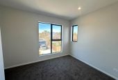 For rent, Brandnew 3 beds (1 ensuite) + study 2 baths townhouse with car park, available 11th August, 1/26A Eastridge Court, Somerville, Auckland