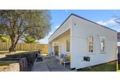 635m2 section, Double Grammar school zone (MAGS & AGGS), 4 beds 2 baths house with car parks, 120 Marsden Avenue, Mt Eden, Auckland