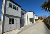 For rent, No smokers, Brandnew 3 beds 2.5 baths townhouse with garage, available 11th August, 2/8 Imatra Place, Sunnyhills, Auckland