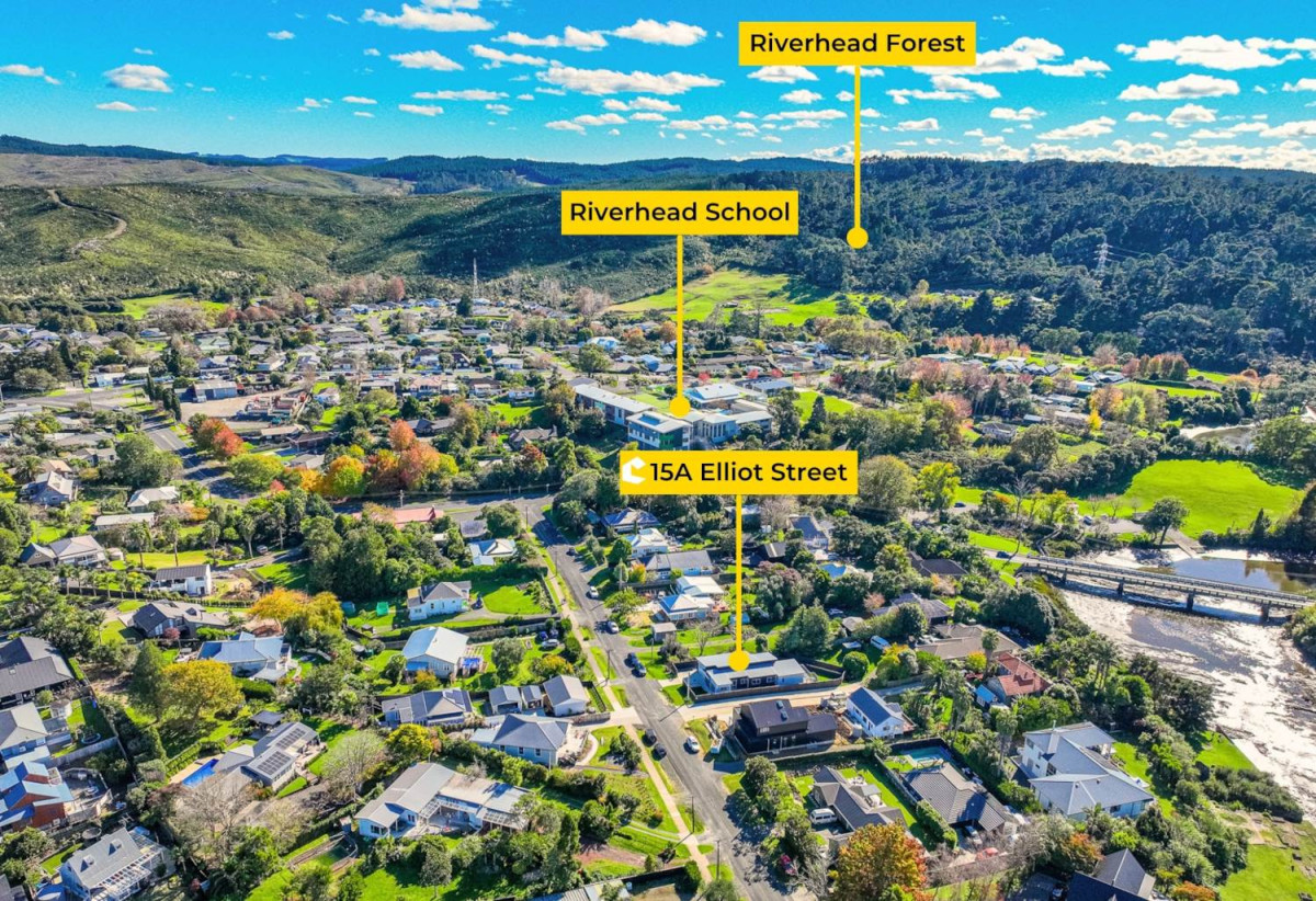 608m2 section, 4 beds 3.5 baths house with double garage, 15A Elliot street, Riverhead, Auckland