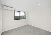 Brandnew 3 beds + Large study room 2.5 baths home with garage, Lot2/67 Salisbury Road, Birkdale, Auckland