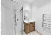 For rent, 3 beds 3 baths home with garage, available 17th August, 129C Barrack Road, Mt Wellington, Auckland