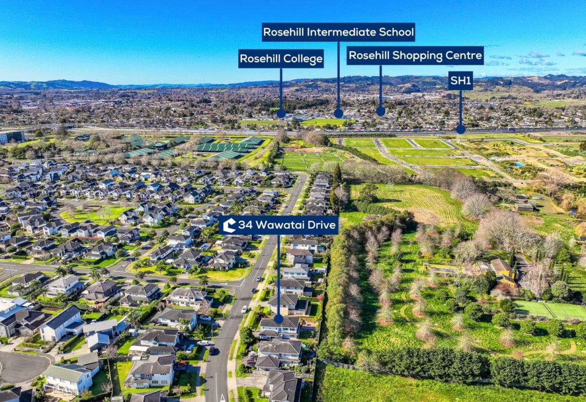 5 beds 3 baths house with double garage, 34 Wawatai Drive, Karaka, Auckland