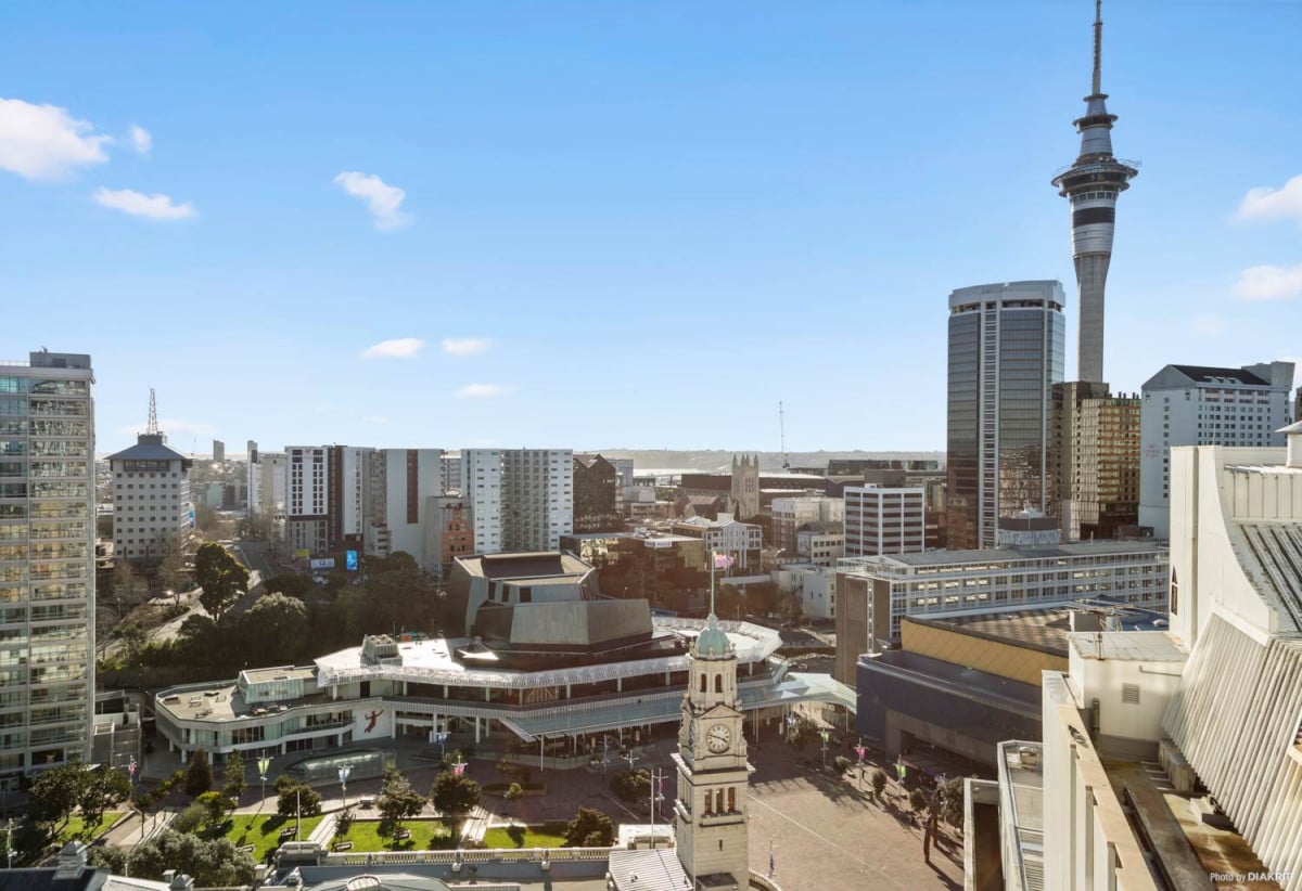 Must sell, Double Grammar school zone (AGS & AGGS), 55m2 Freehold 2 beds 1 bath apartment, 1706/8 Airedale Street, City Centre, Auckland