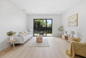 Rangitoto College zone, Brandnew 3 beds 2.5 baths home with car park, move-in ready, 72E Langana Avenue, Browns Bay, Auckland