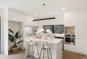 Urgent Sale – Developer Wants it go, Brandnew standalone 4 beds 2.5 baths home with garage, 11B Rene Place, Sunnyhills, Auckland