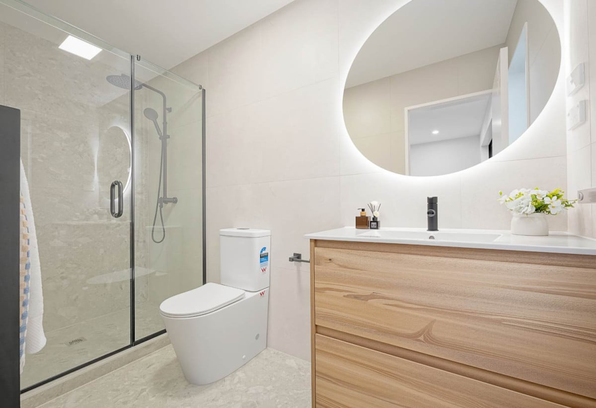 Brandnew standalone 4 beds 2.5 baths home with garage, Lot 1/8 Mawney Road, Henderson, Auckland