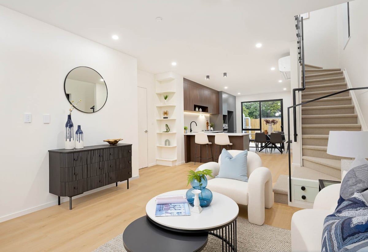 Brandnew standalone 4 beds 2.5 baths home with garage, Lot 1/8 Mawney Road, Henderson, Auckland