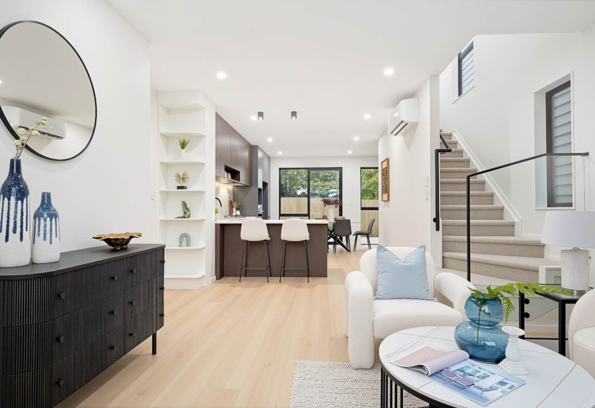 Brandnew standalone 4 beds 2.5 baths home with garage, Lot 1/8 Mawney Road, Henderson, Auckland