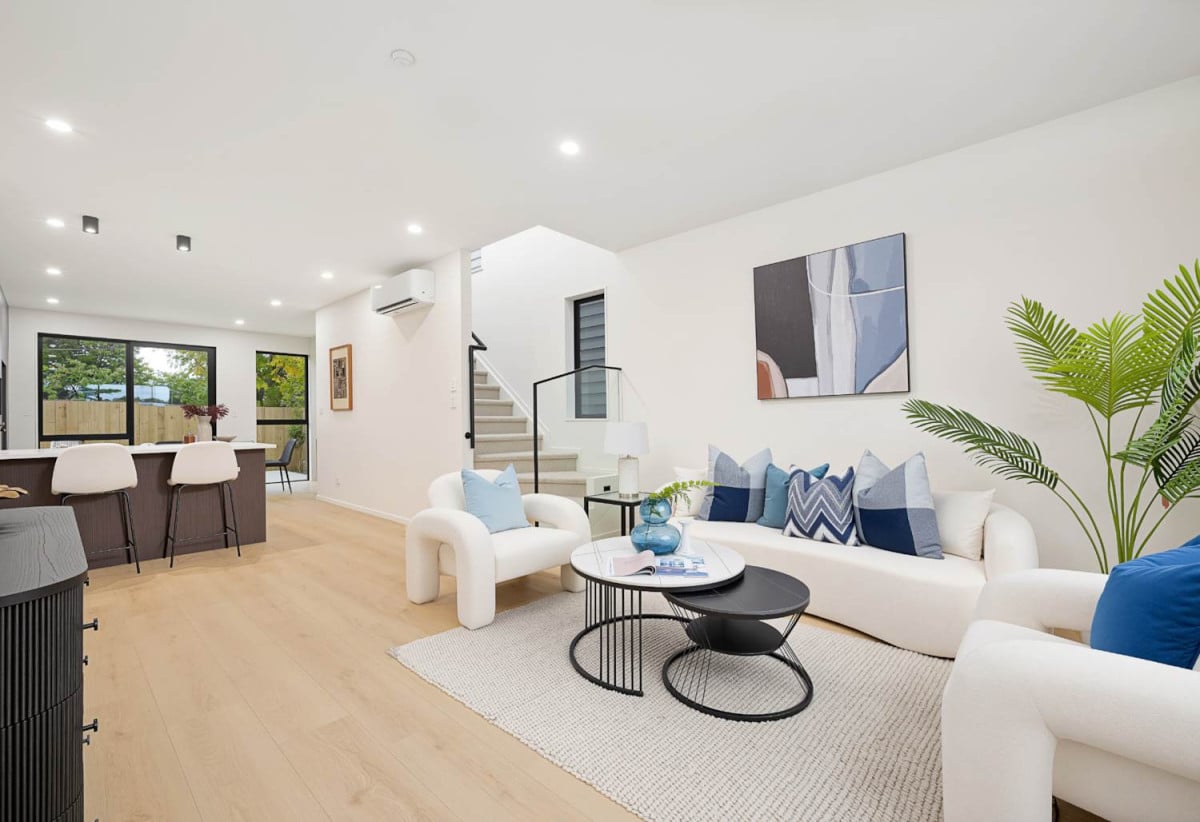 Brandnew standalone 4 beds 2.5 baths home with garage, Lot 1/8 Mawney Road, Henderson, Auckland